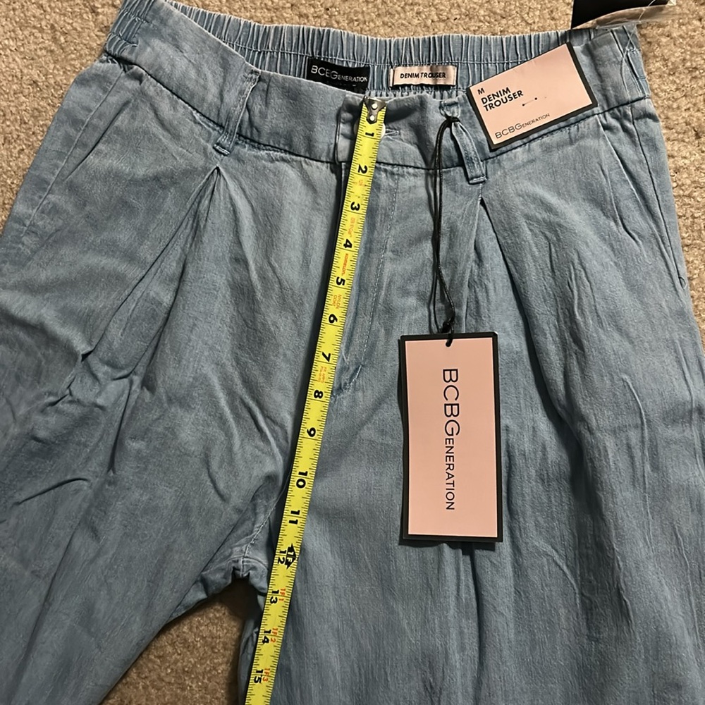Size medium denim trousers NWT. - Picture 10 of 11
